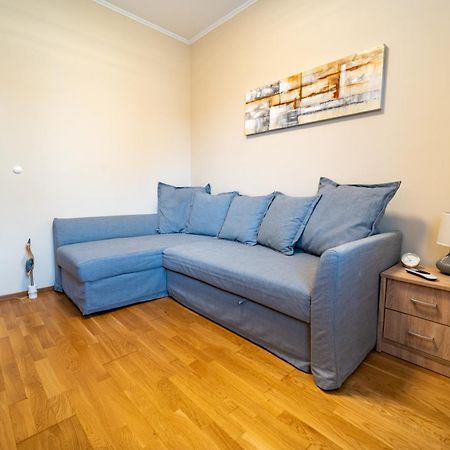 Abg House Ecser Ngoại thất bức ảnh