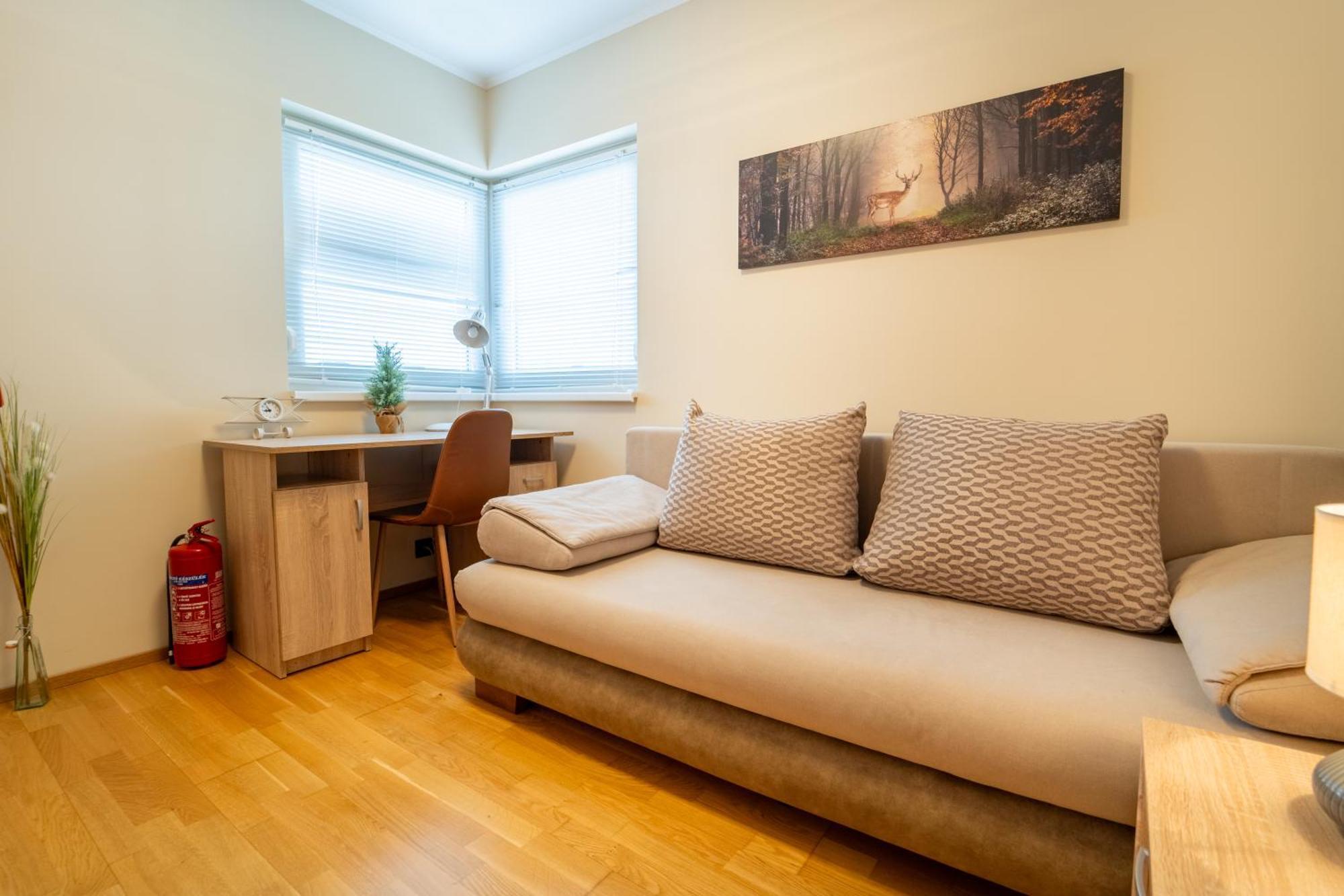 Abg House Ecser Ngoại thất bức ảnh